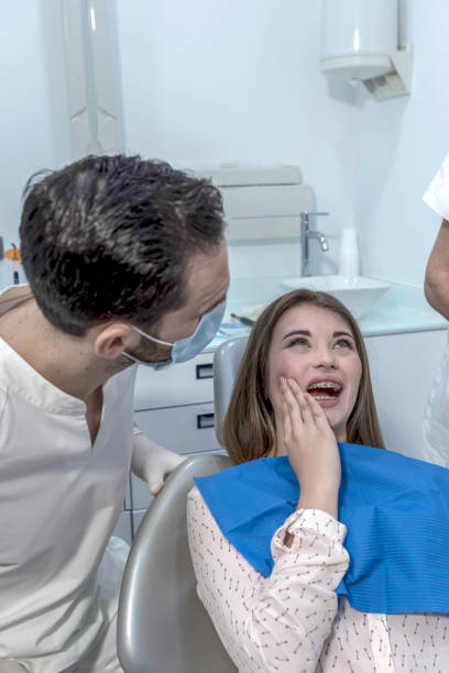Best Emergency Tooth Extraction in Le Mars, IA
